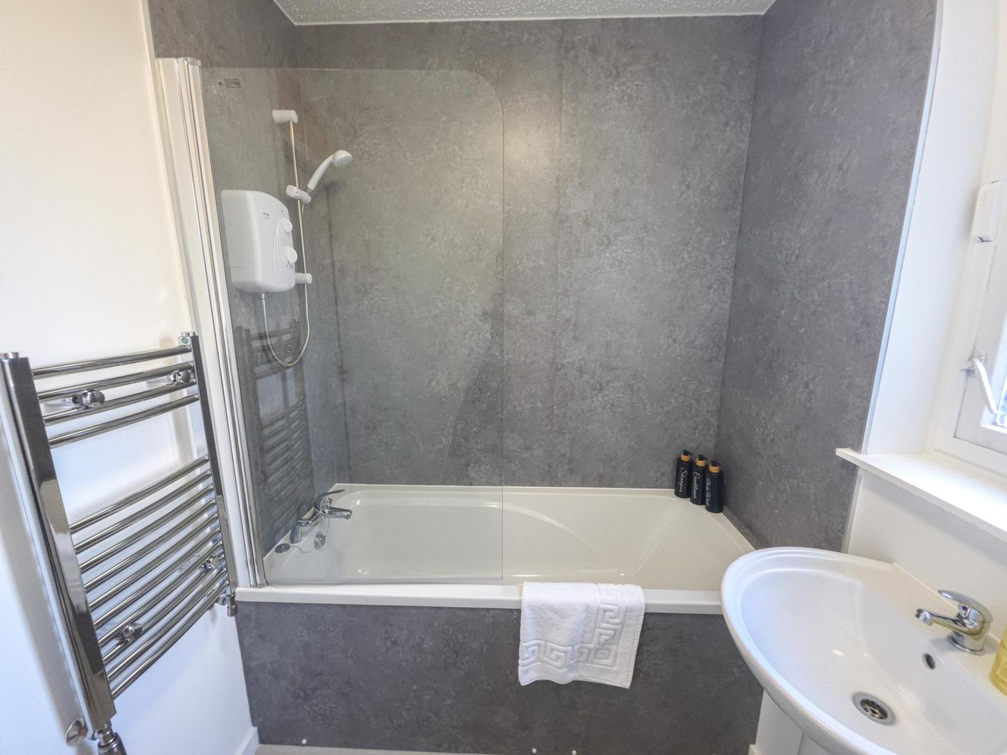 Northern Cosy 1 Bedroom Apartment - Aberdeen Абердин Экстерьер фото
